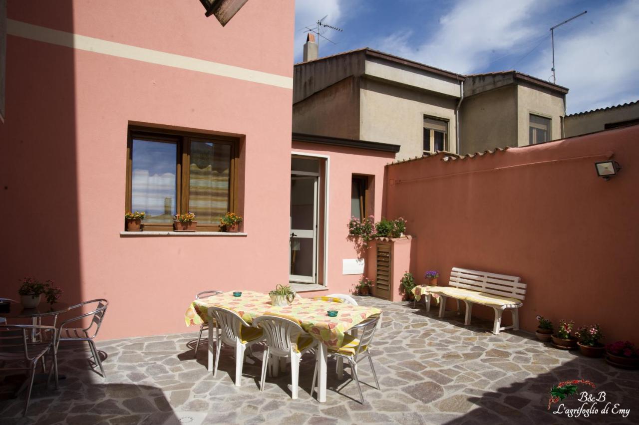 Bed and Breakfast L'Agrifoglio Di Emy Guspini Zewnętrze zdjęcie