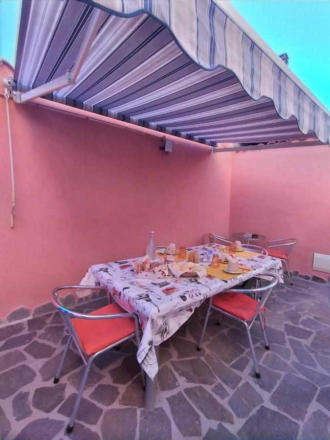 Bed and Breakfast L'Agrifoglio Di Emy Guspini Zewnętrze zdjęcie